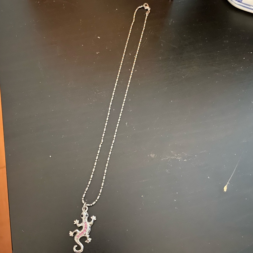 Cute 18 K GP necklace with salamander pendant